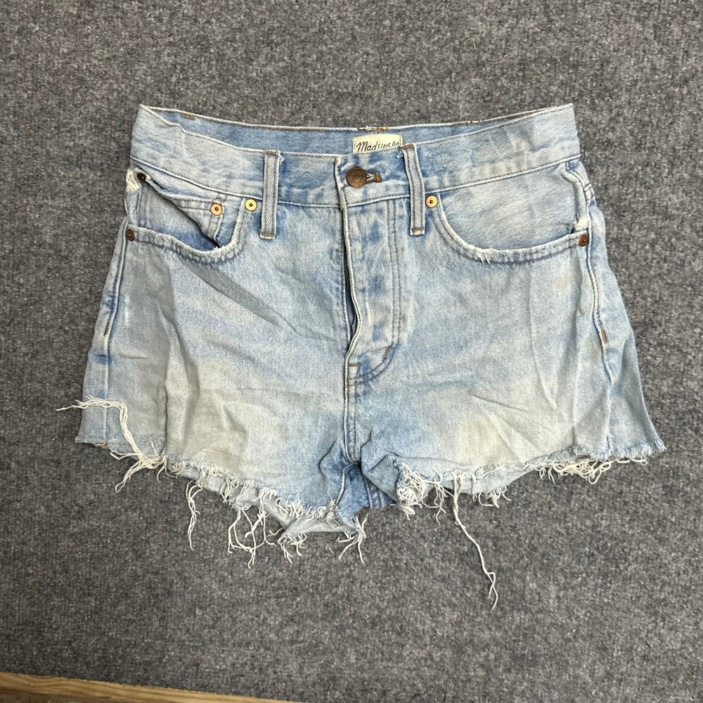 Madewell Denim Shorts Womens Size 24 Light Wash Relaxed Fit Cotton Raw Hem Fray